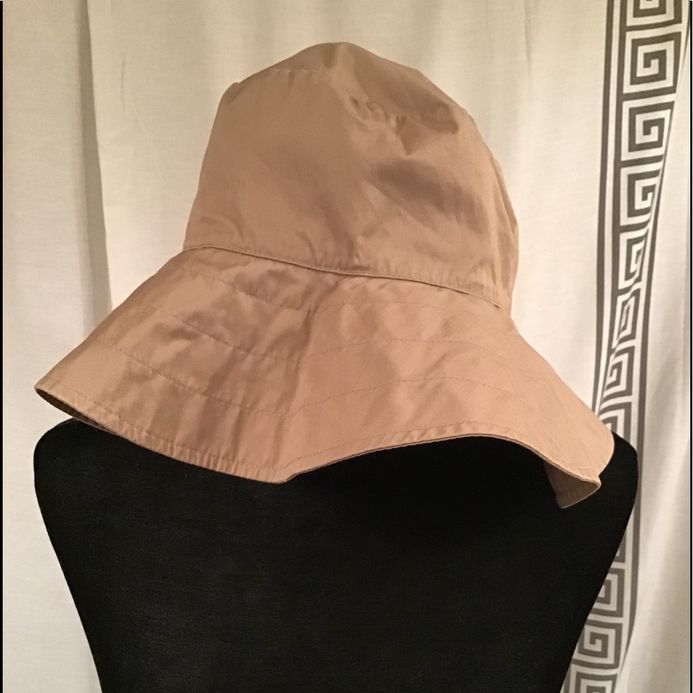 Banana Republic Bucket Vintage Hat